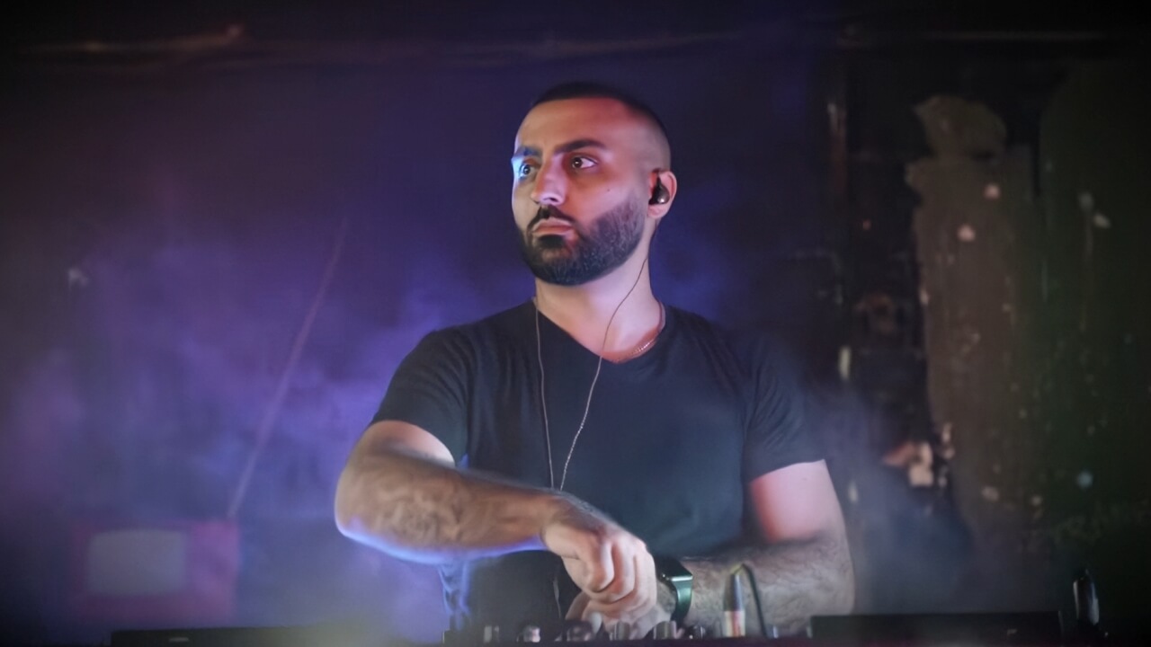 Dieser DJ ist der Hammer